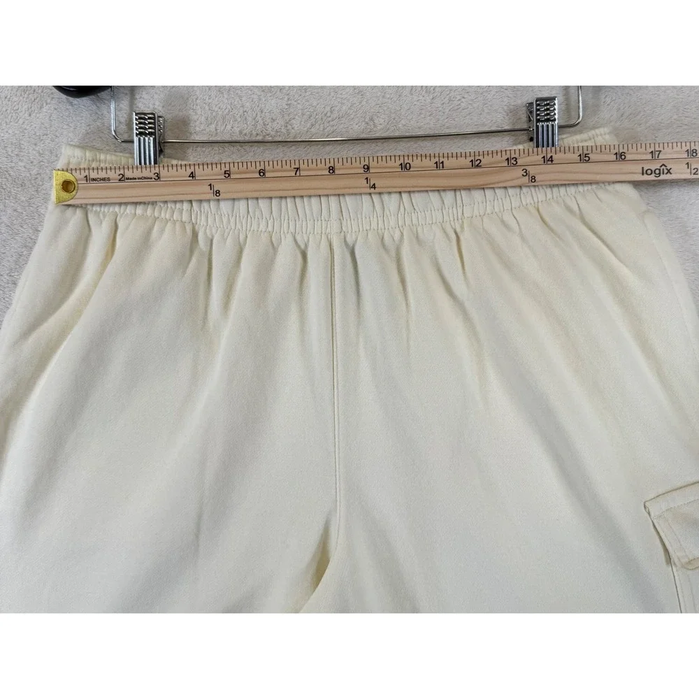 Nike Sportswear Club Mens Cargo Shorts Coconut Milk Fleece Lined Sz L CZ9956-113